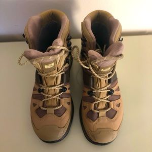 bnwot salomon quest 4 gtx women’s winter boots